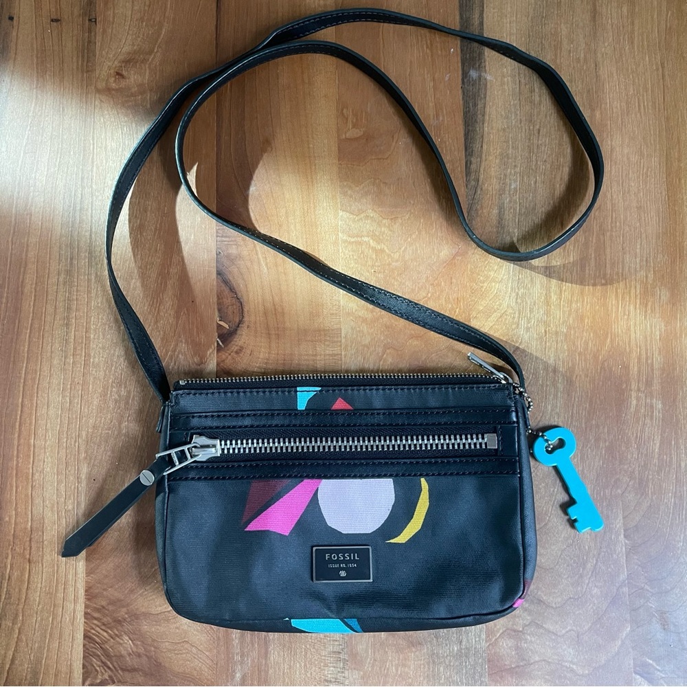 Vintage Y2K Fossil Small Black Canvas Leather Crossbody Purse Geometric Key-Per